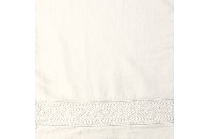 Viola Lace