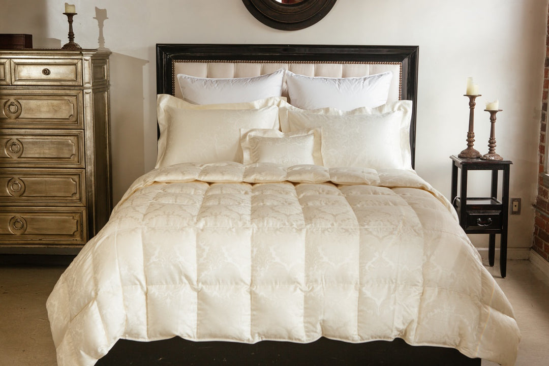 Eider Down Silk Comforter