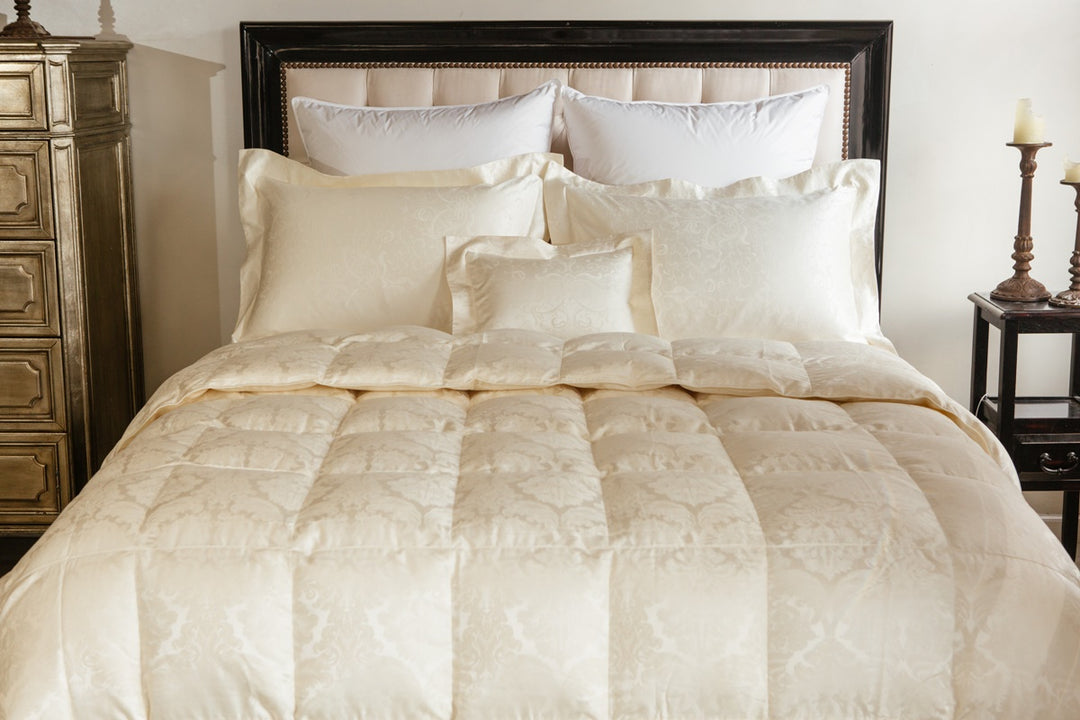Eider Down Silk Comforter