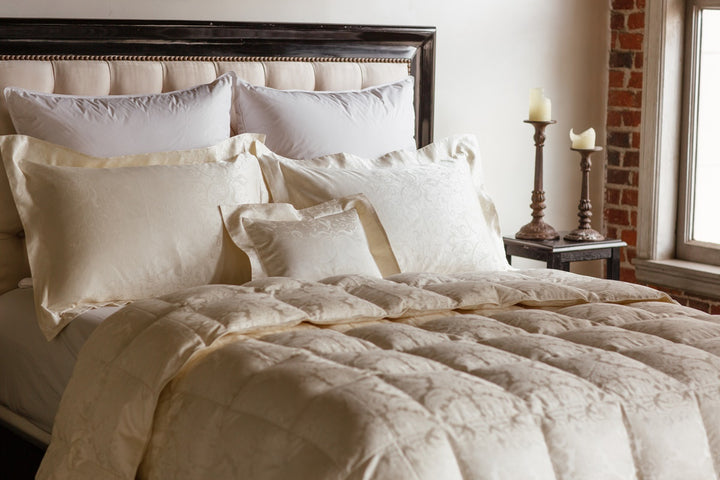 Eider Down Silk Comforter