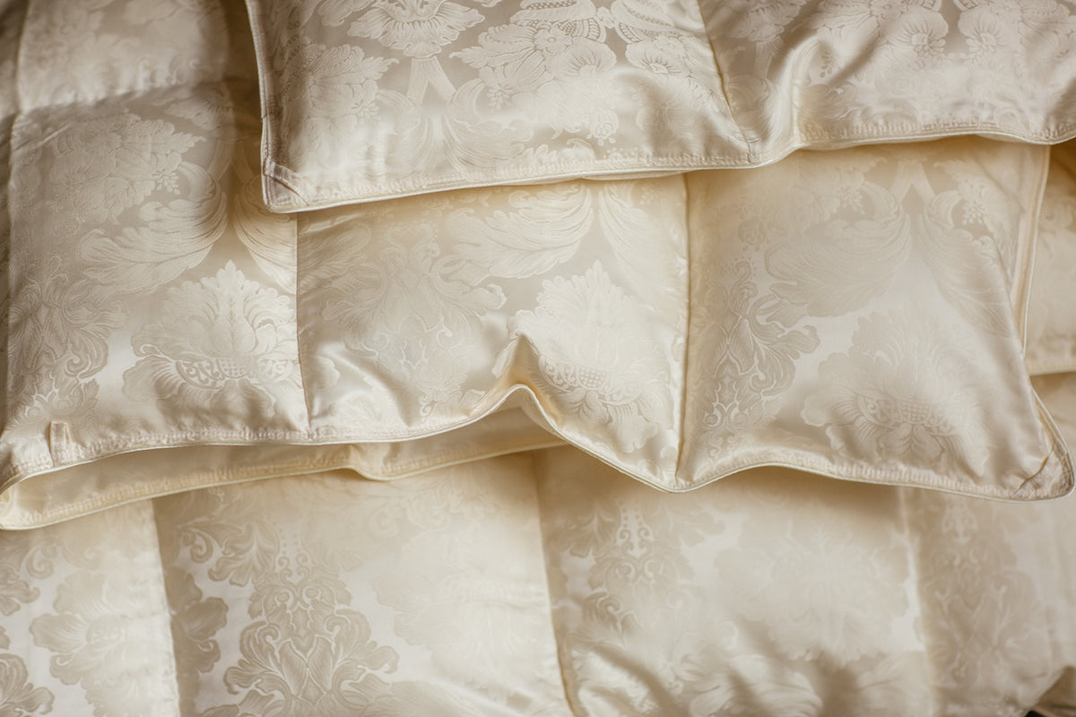 Eider Down Silk Comforter
