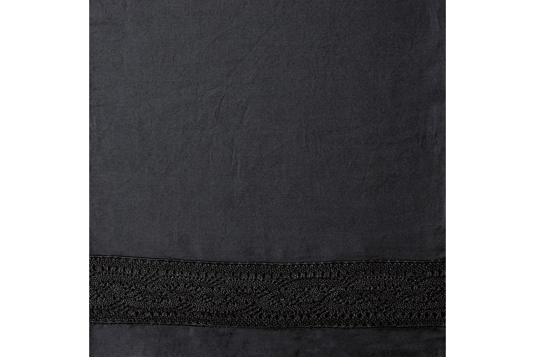 Viola Lace