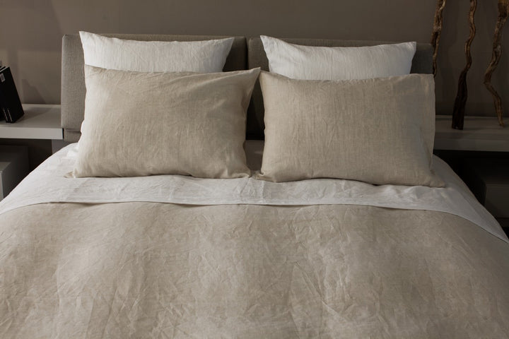 Donatella Linen